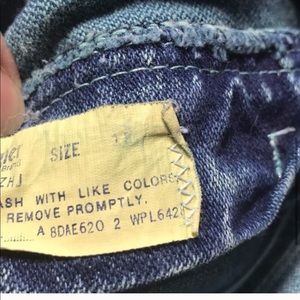 Wrangler high waisted curvy jeans